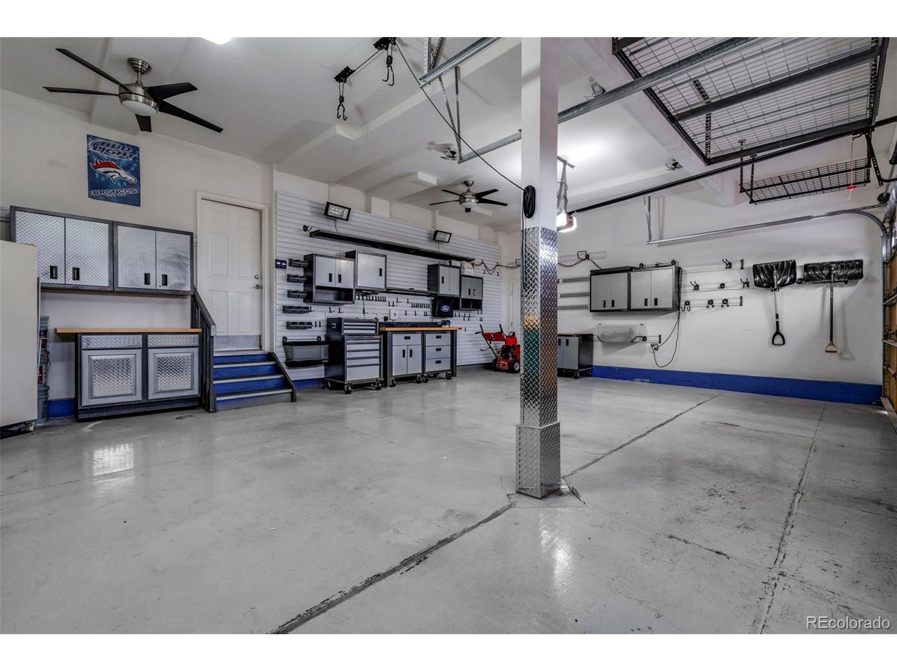 16399 Prairie Farm Cir