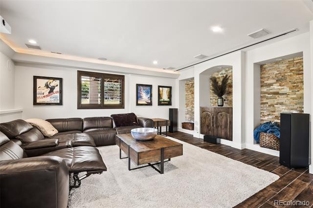 6443 Big Horn Trail