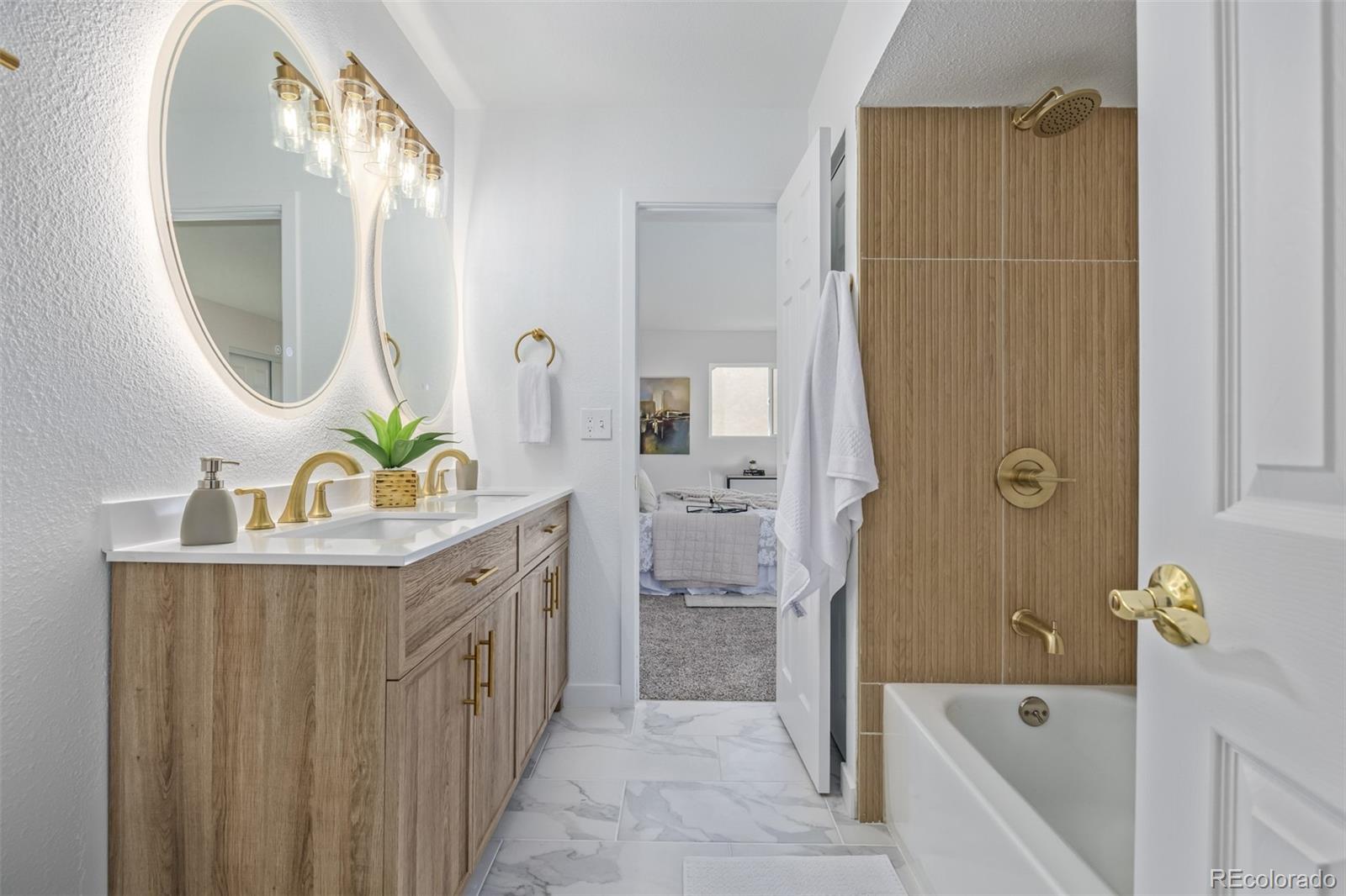 1060 S Parker Road Unit: 36