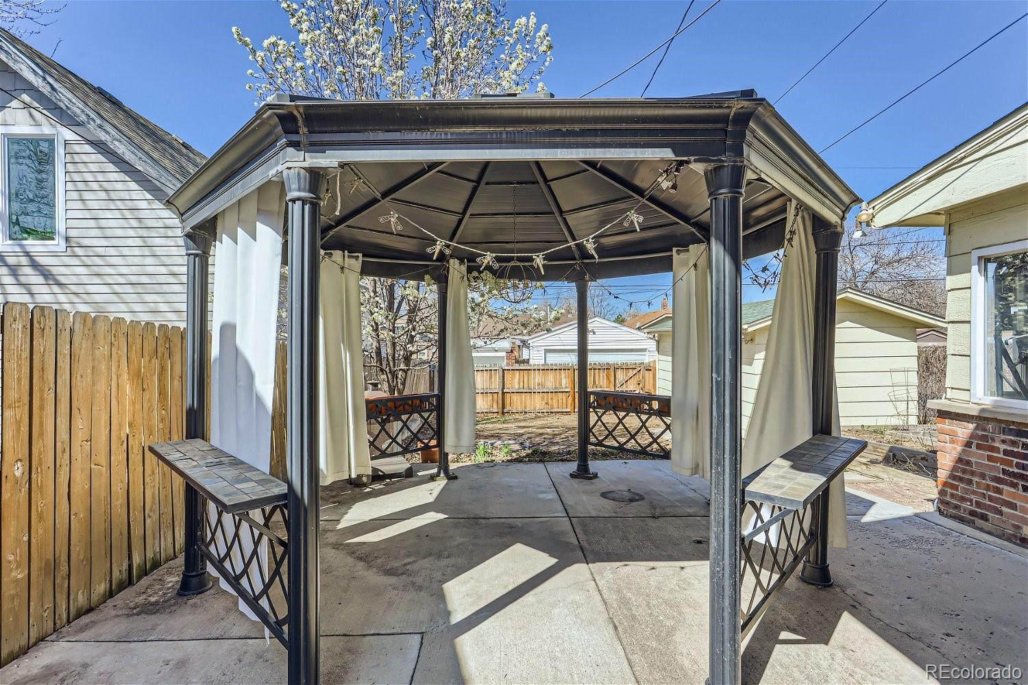 2653 N Clayton Street