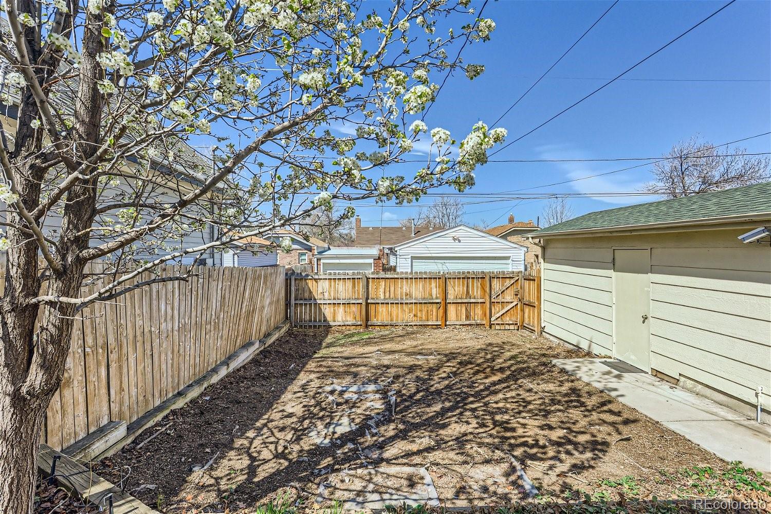 2653 N Clayton Street