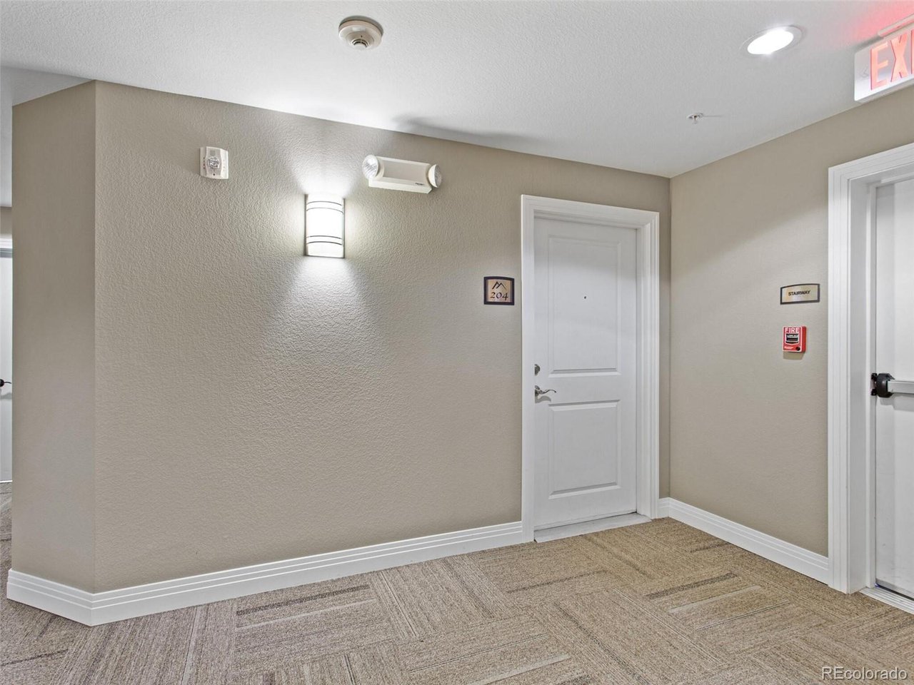 9019 E Panorama Cir D204