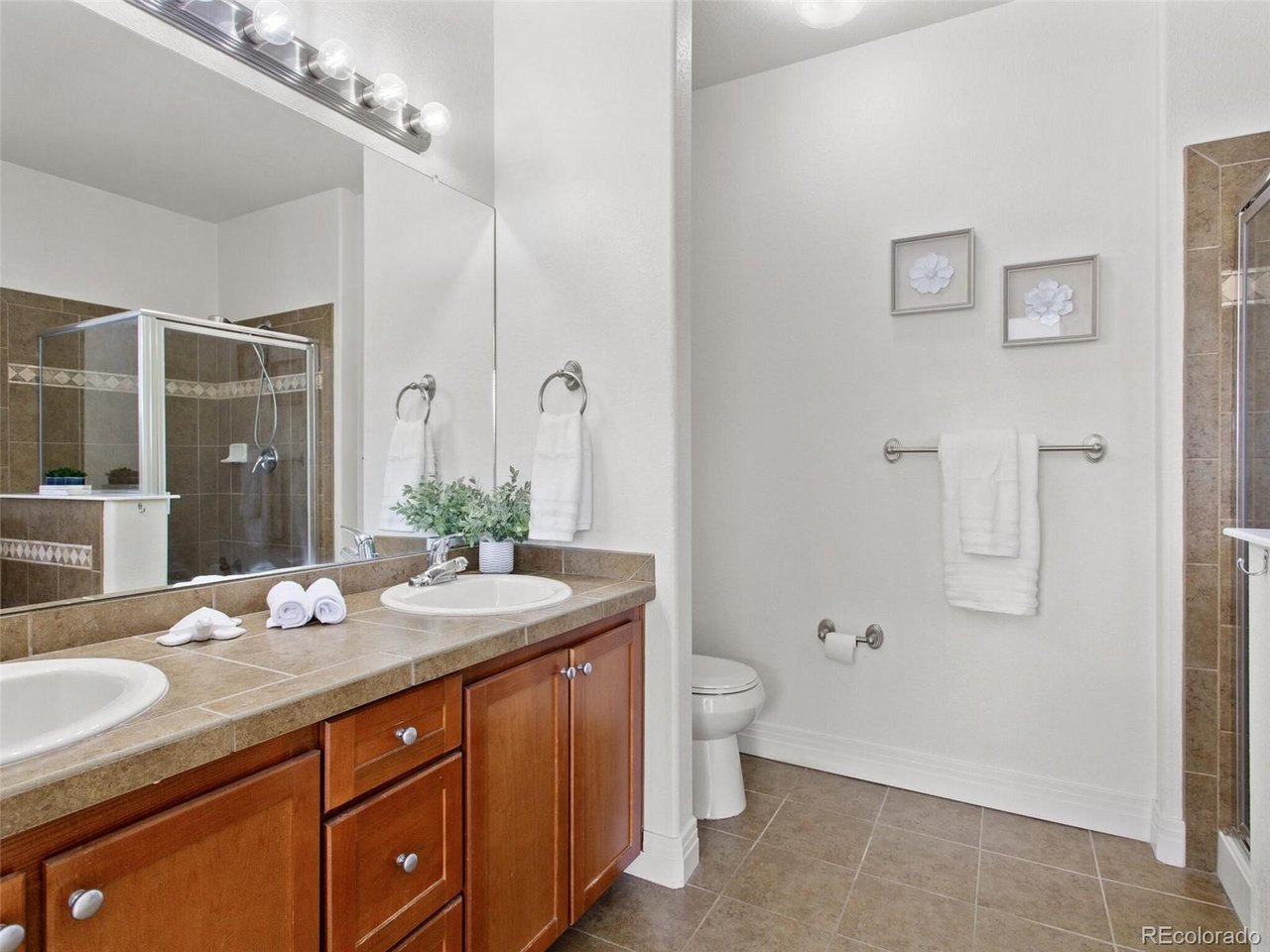 9019 E Panorama Cir D204