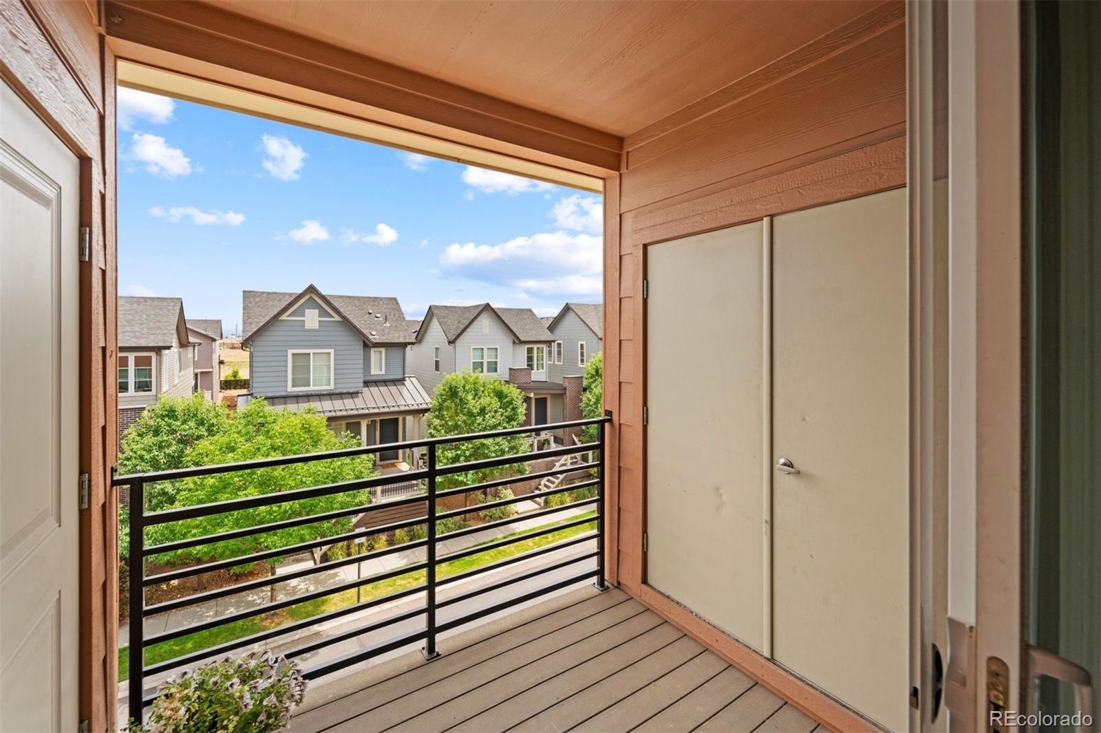 4100 Albion Street Unit: 520