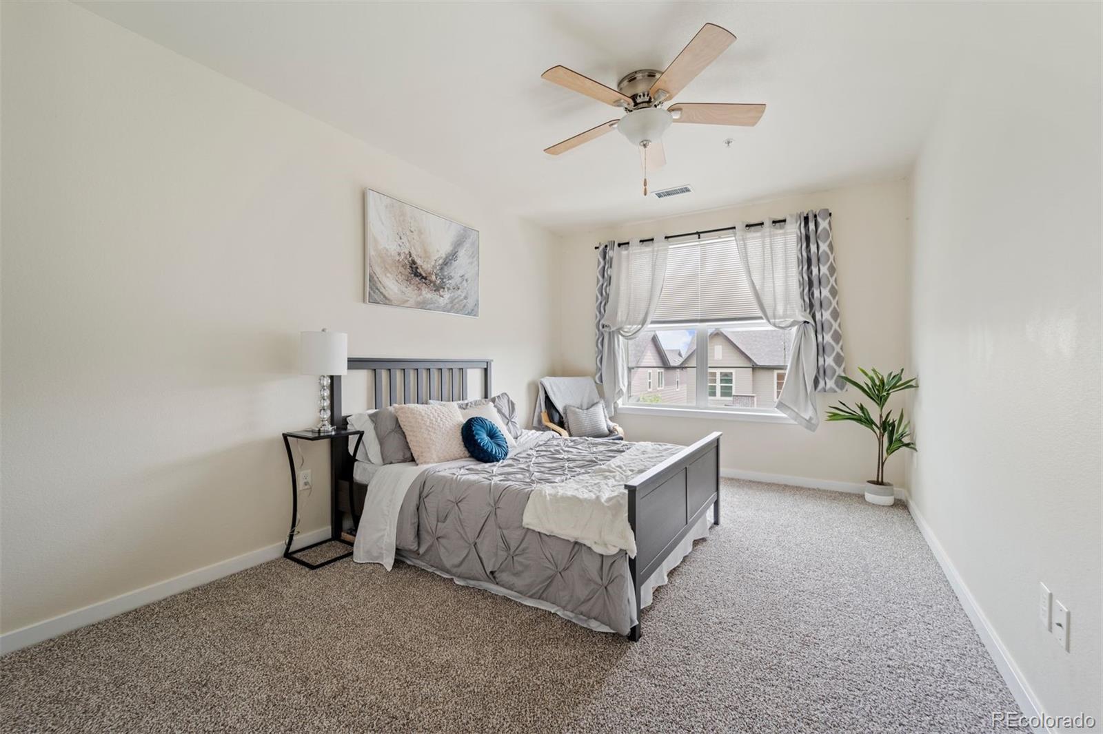 4100 Albion Street Unit: 520