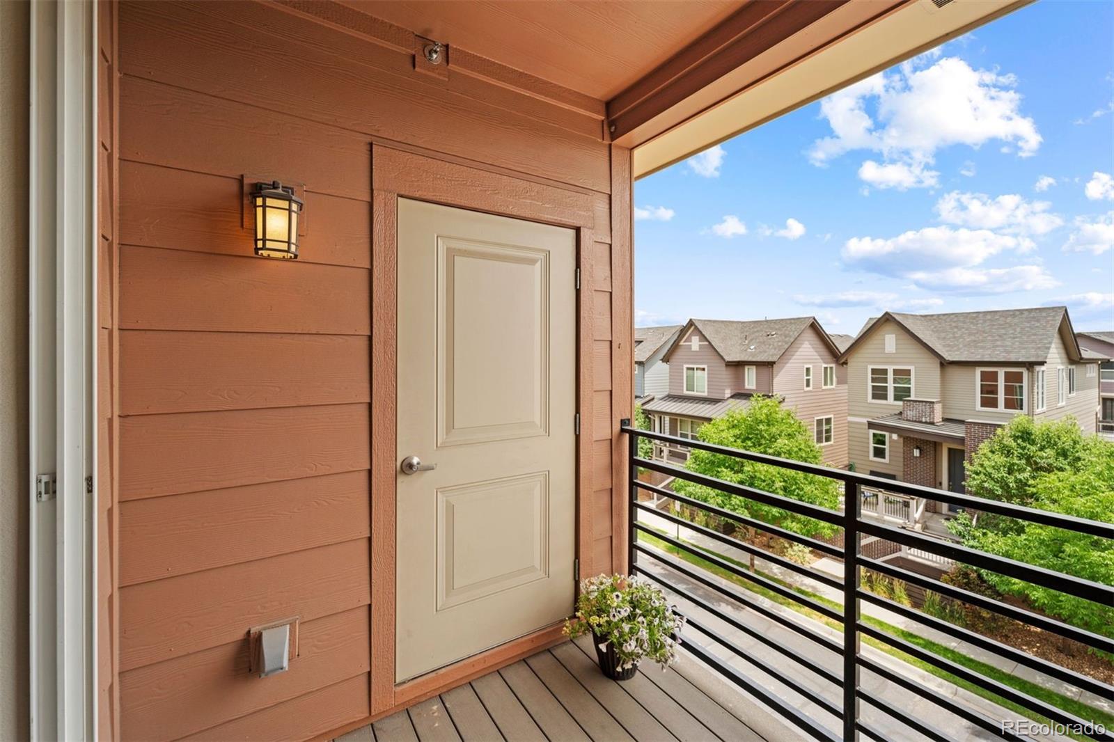 4100 Albion Street Unit: 520