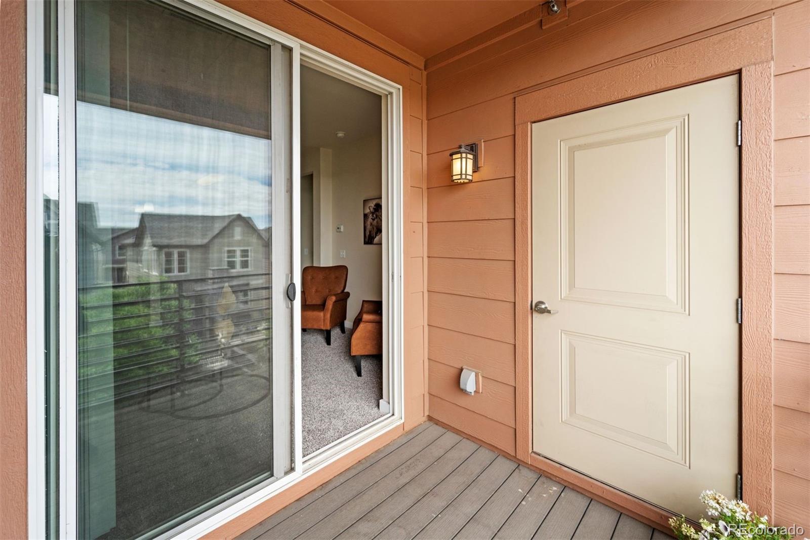 4100 Albion Street Unit: 520