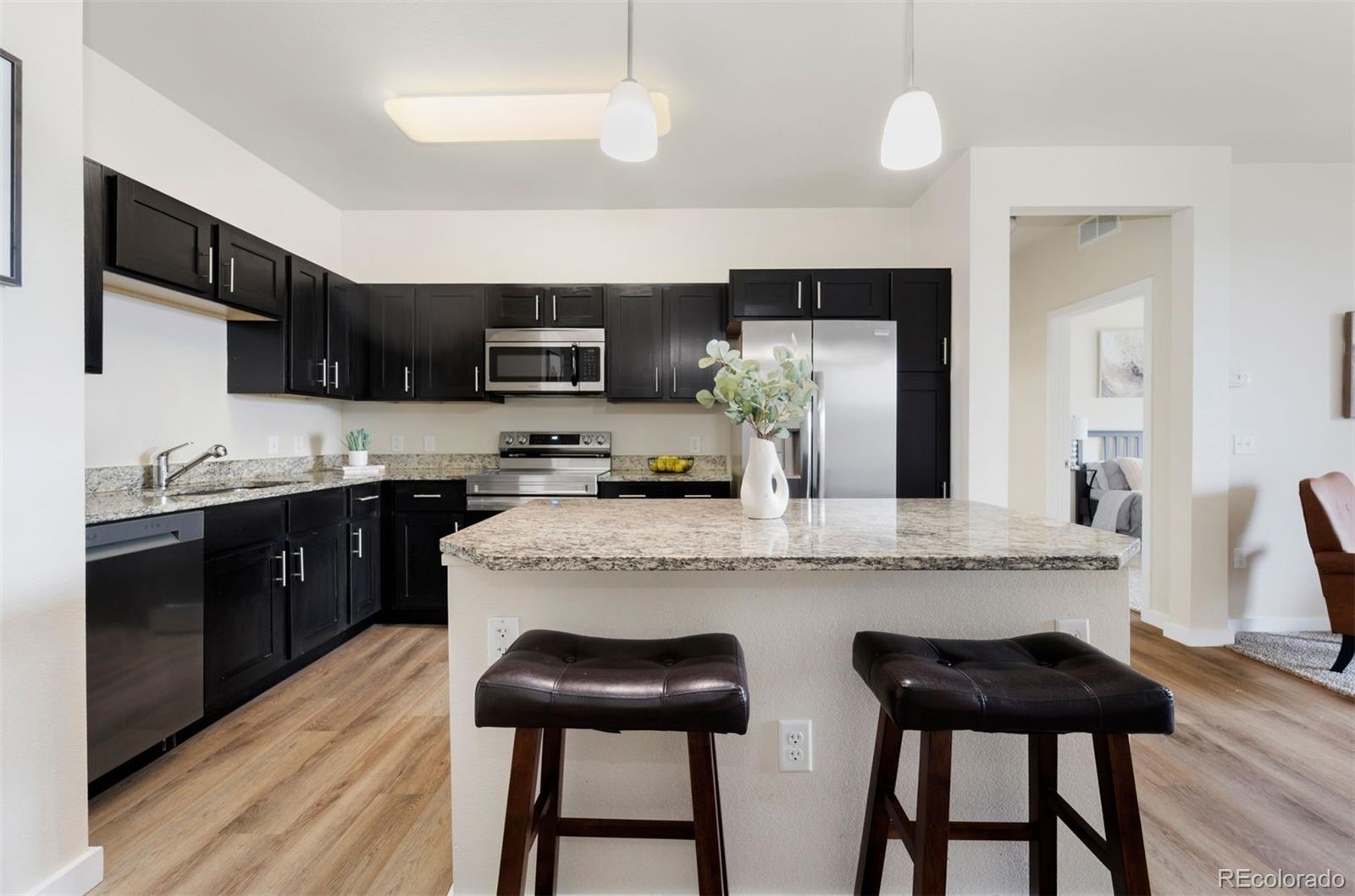 4100 Albion Street Unit: 520