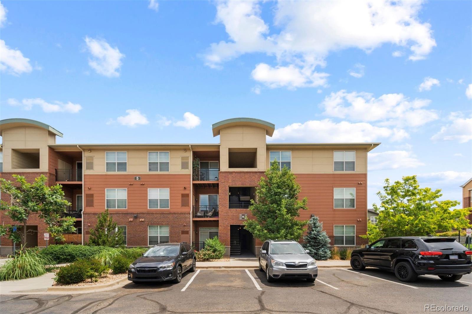 4100 Albion Street Unit: 520