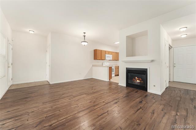 3205 S Walden Court Unit: B