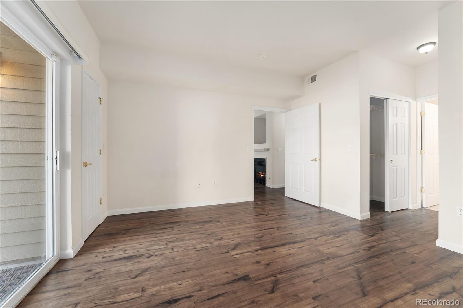 3205 S Walden Court Unit: B