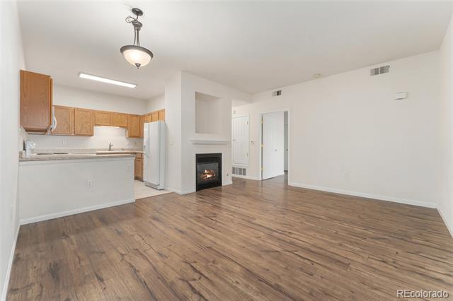 3205 S Walden Court Unit: B
