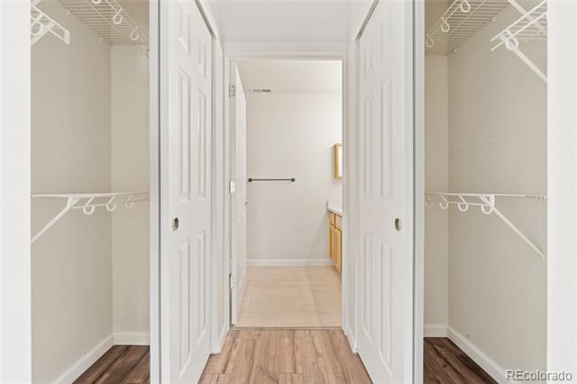 3205 S Walden Court Unit: B