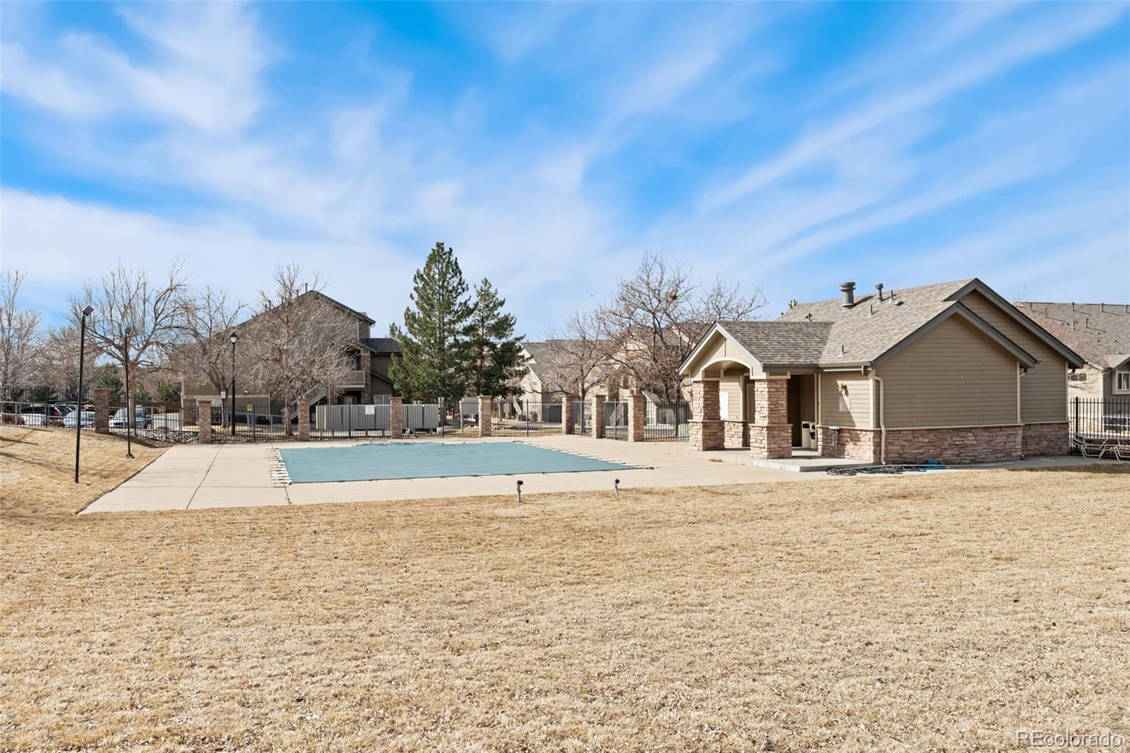 3205 S Walden Court Unit: B