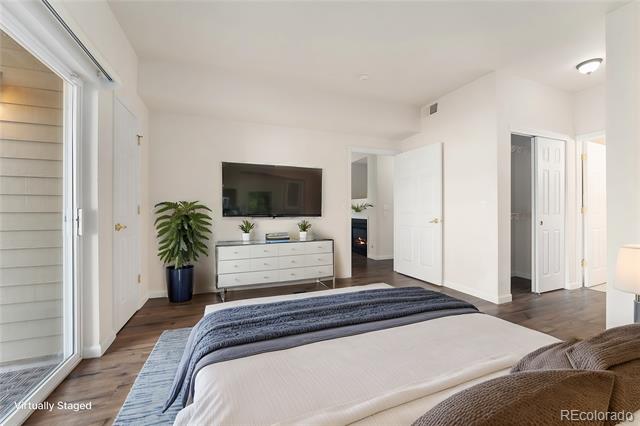 3205 S Walden Court Unit: B