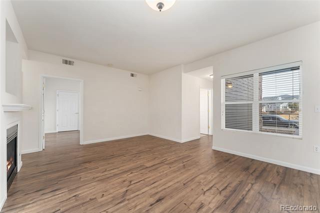 3205 S Walden Court Unit: B