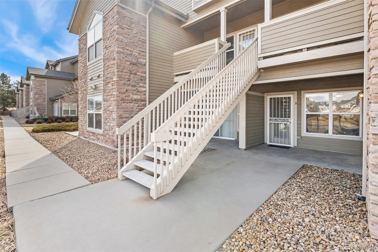 3205 S Walden Court Unit: B