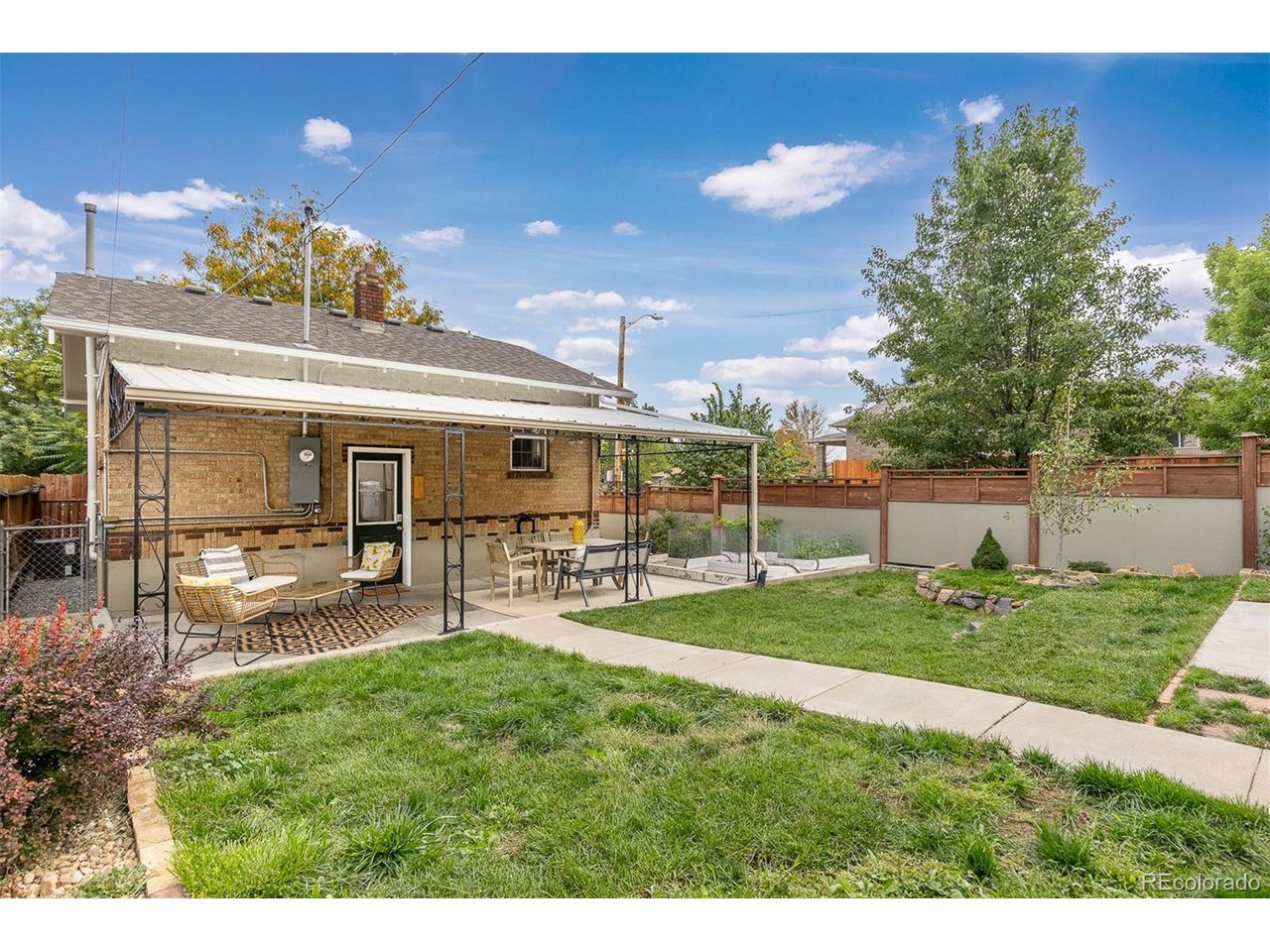 3501 Lowell Blvd
