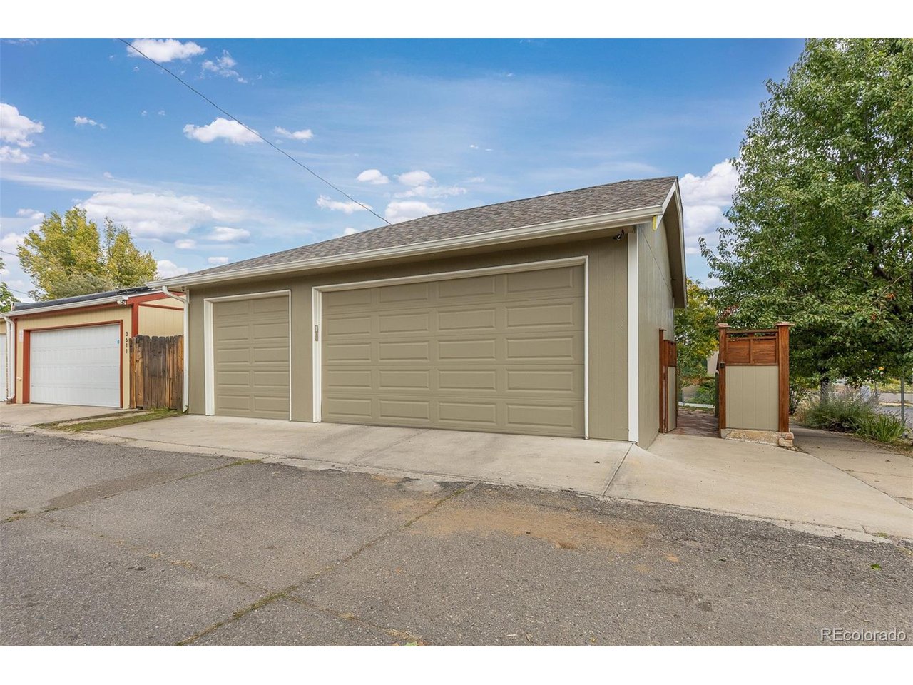 3501 Lowell Blvd