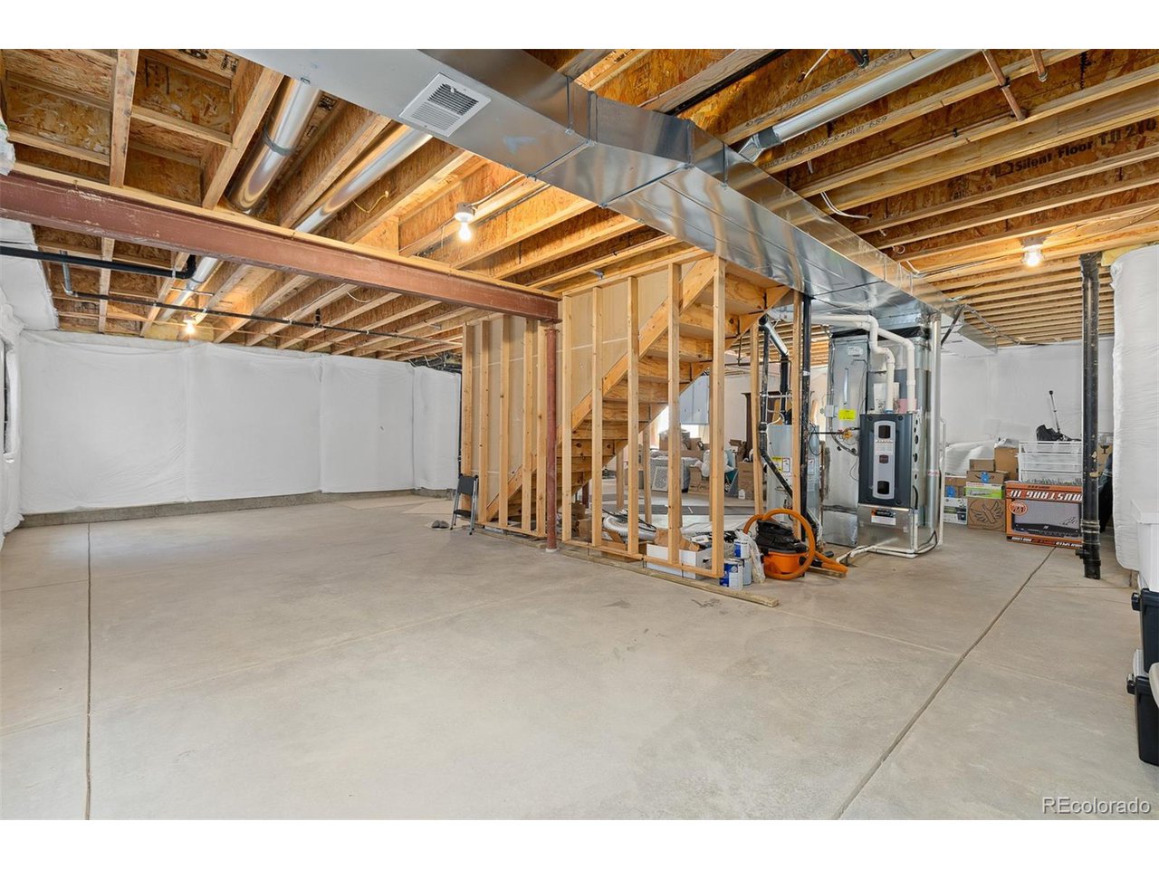 2488 Lake Vista Dr