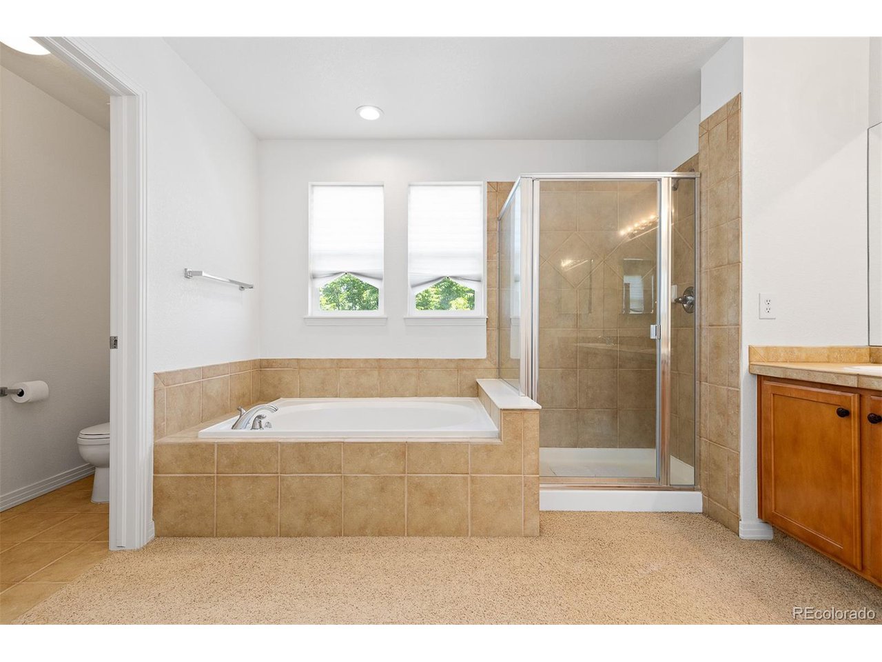 2488 Lake Vista Dr