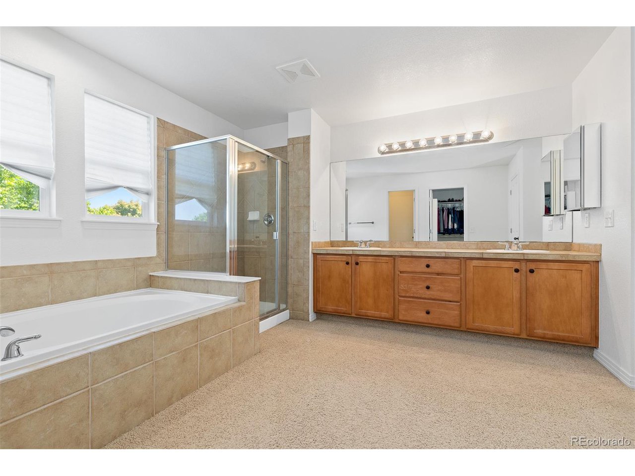 2488 Lake Vista Dr