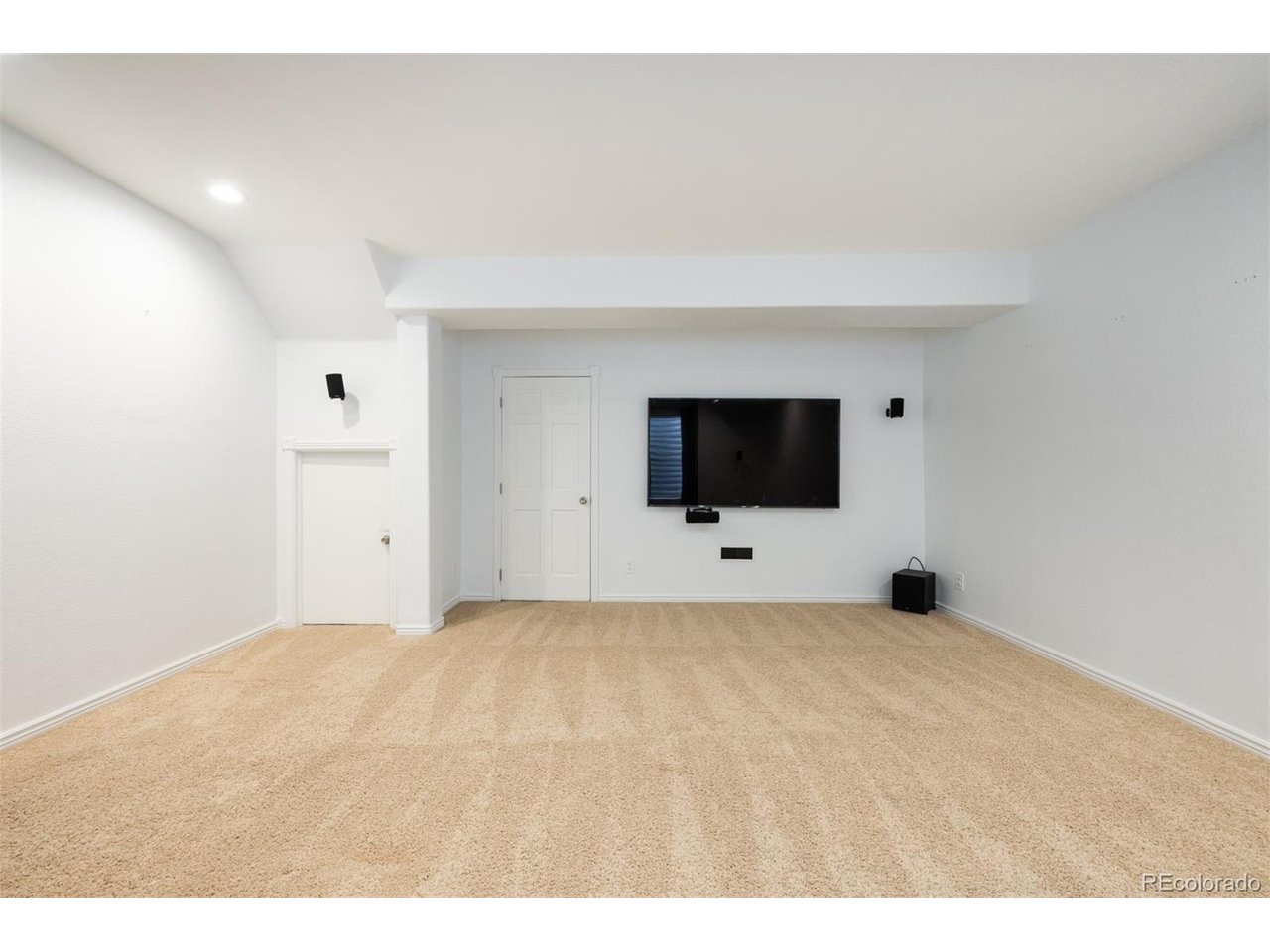 2666 Emporia St