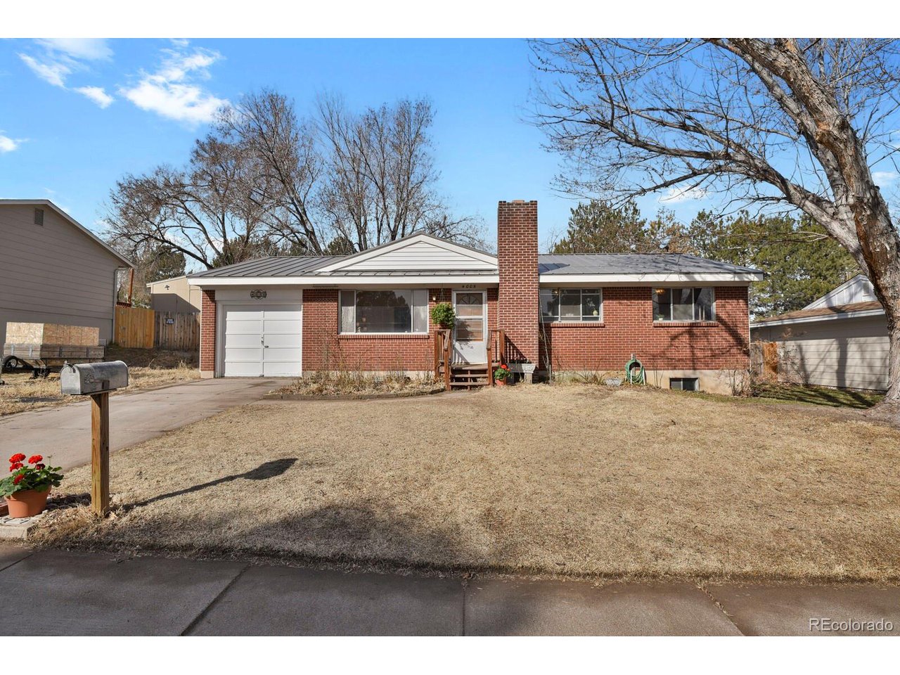 4005 Wakely Dr