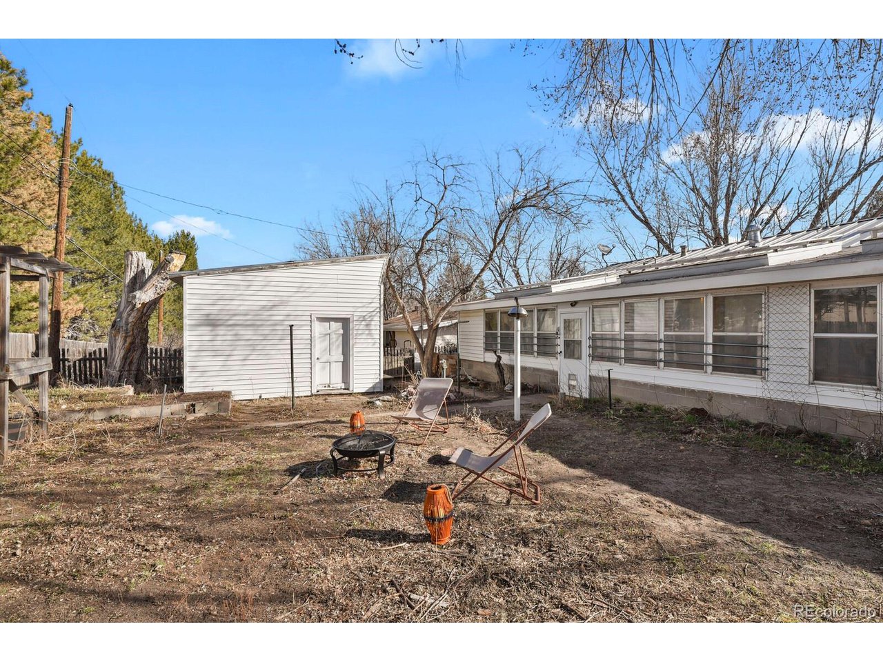 4005 Wakely Dr