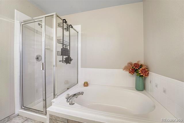 2522 W 108th Place
