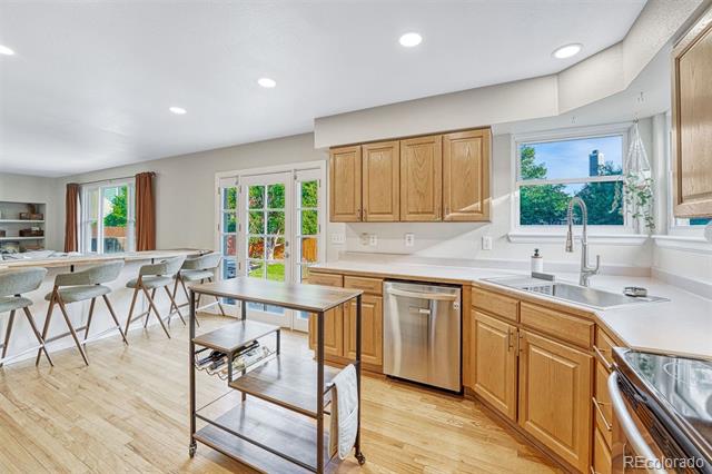 2522 W 108th Place