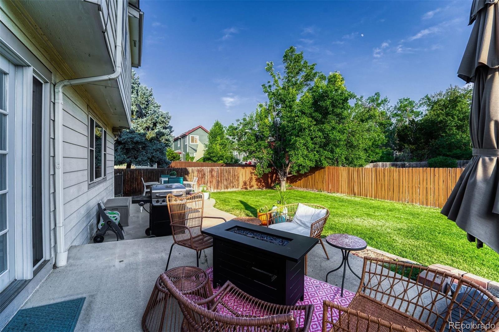 2522 W 108th Place