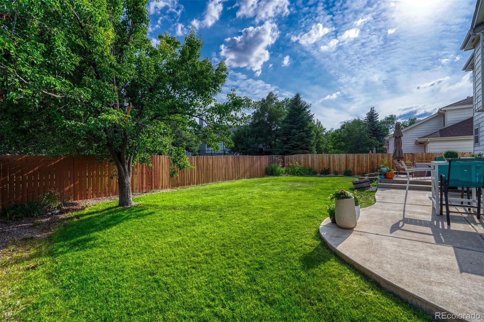 2522 W 108th Place