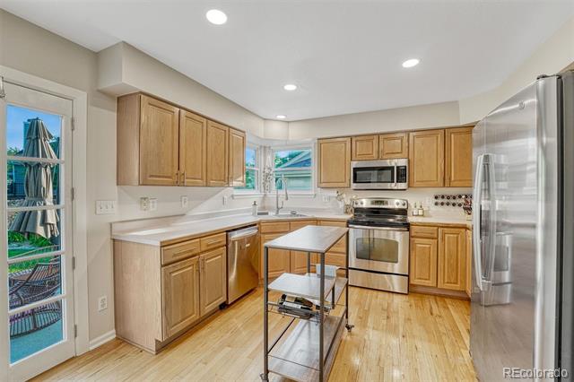 2522 W 108th Place