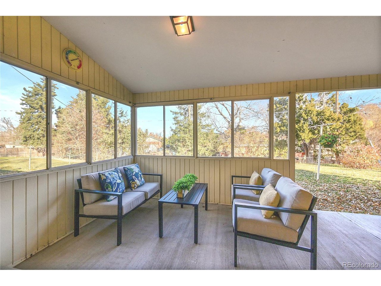 12060 W Dakota Dr