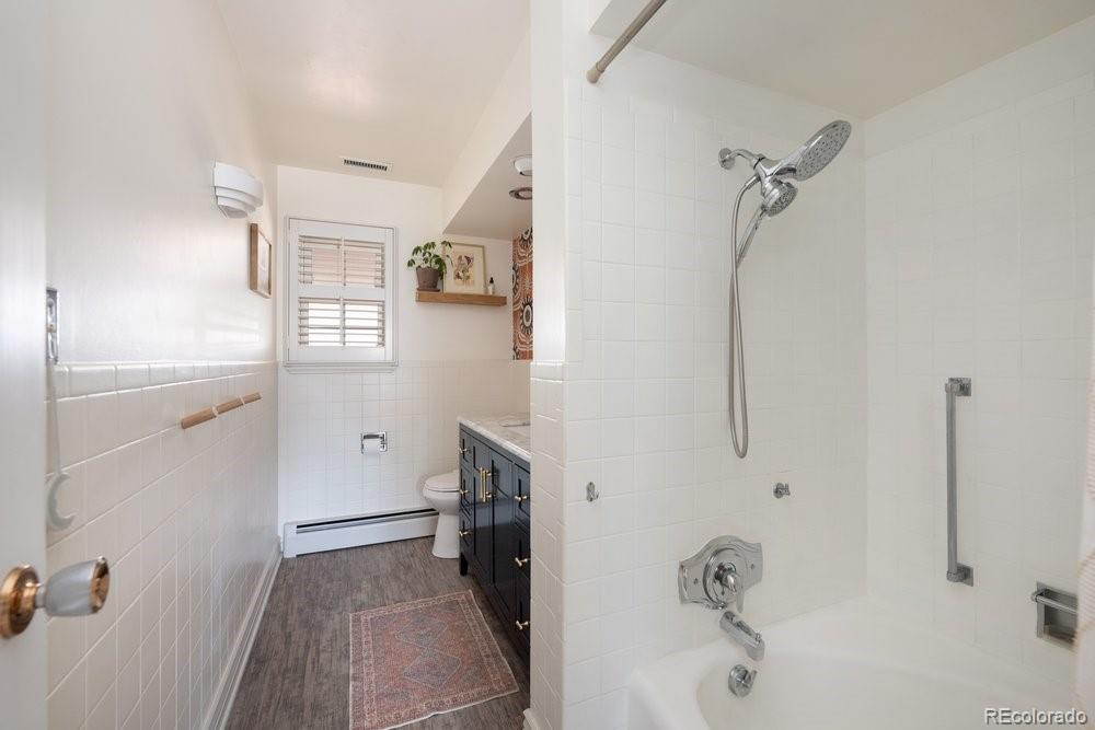 6053 Youngfield Street