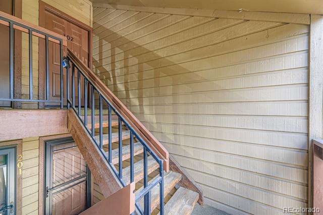 418 Wright Street Unit: 302