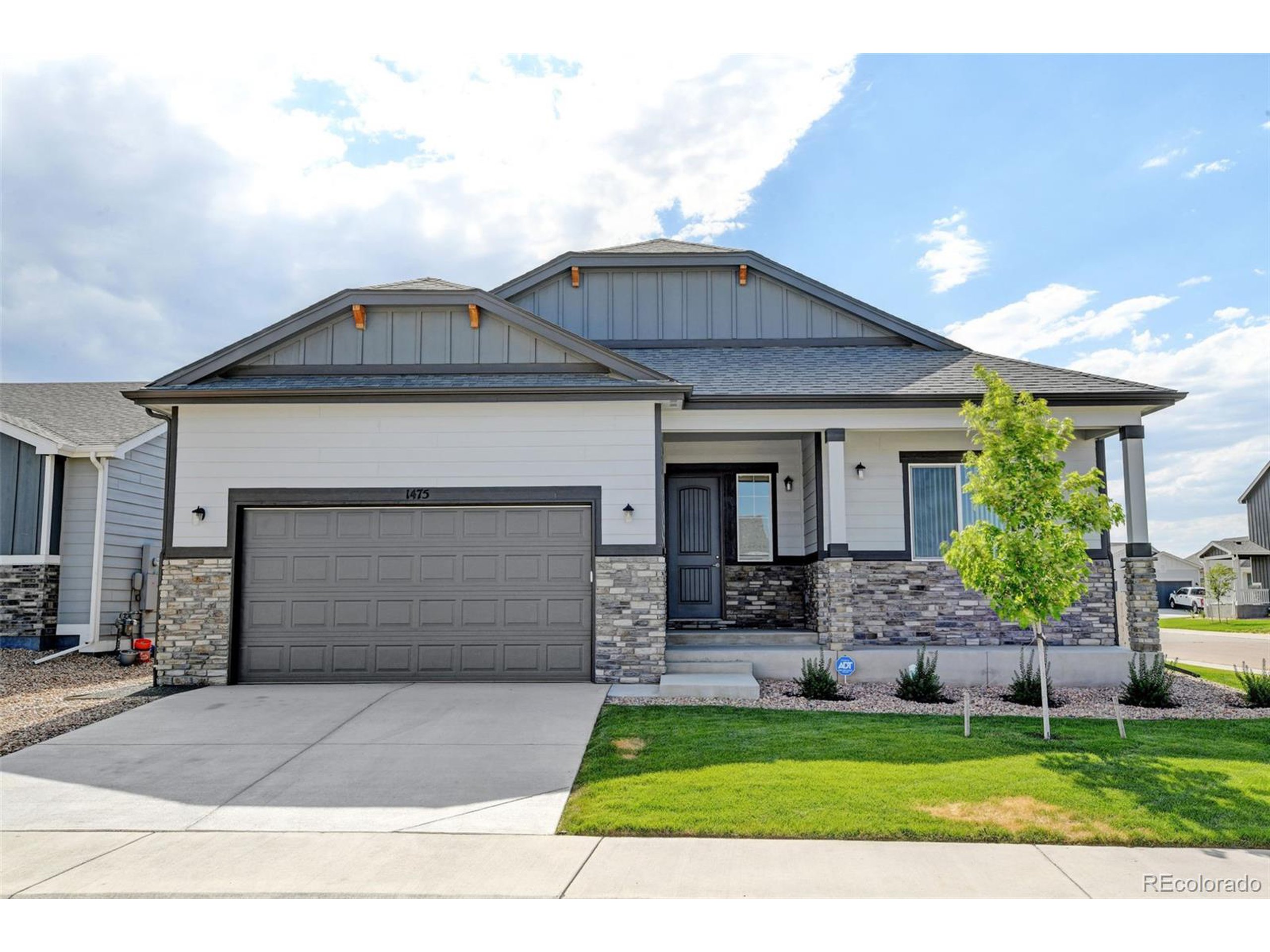 1475 Lotus Dr