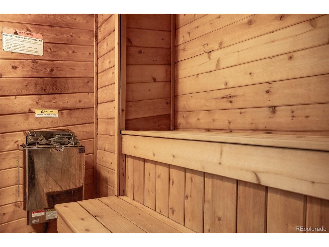 220 Village Dr 20-203