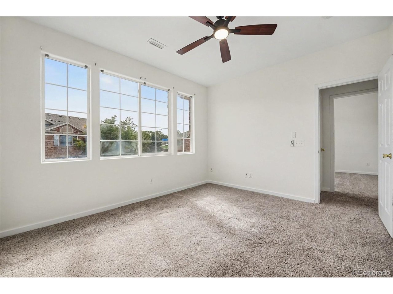 8972 Fox Dr 202