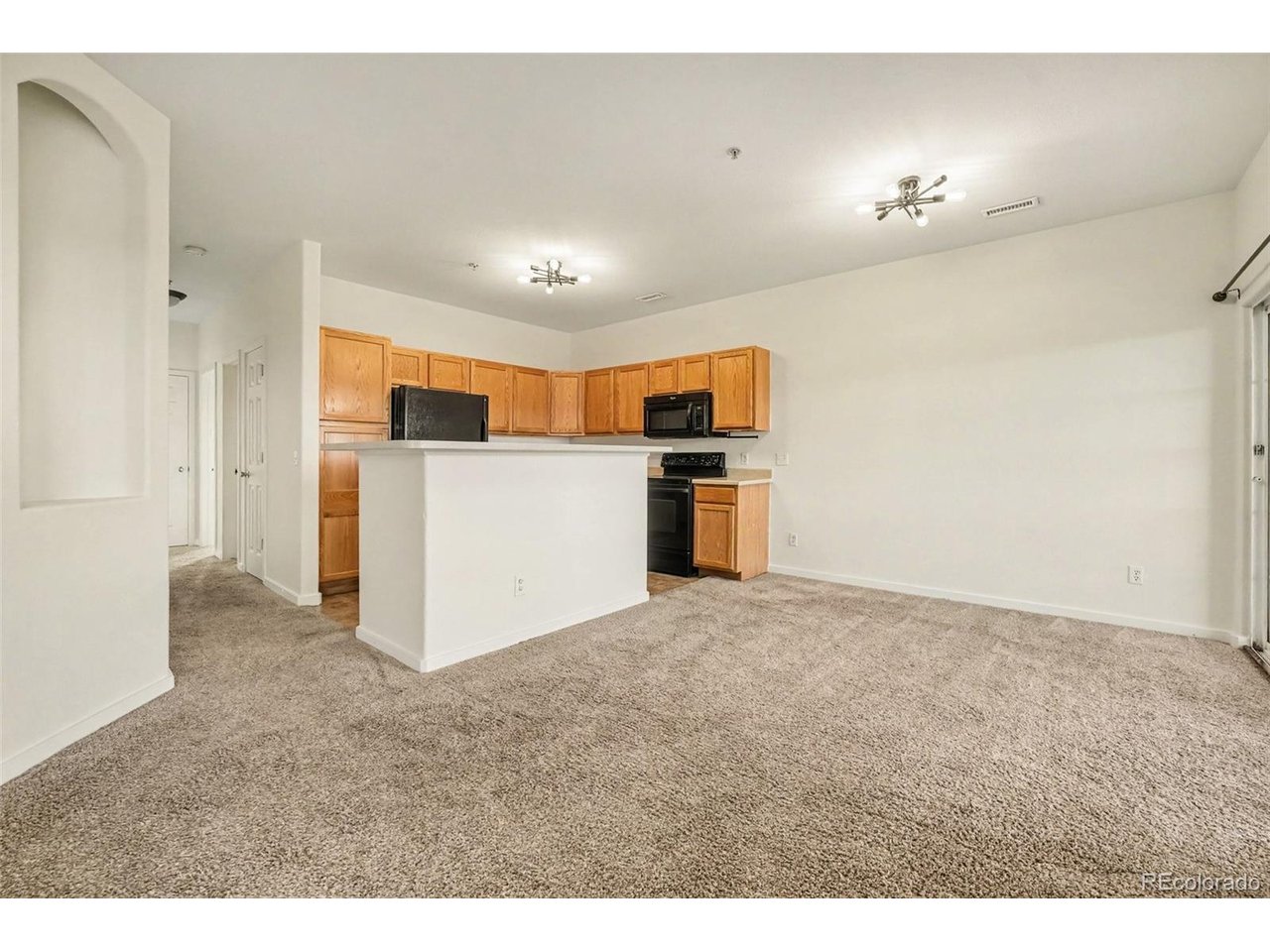 8972 Fox Dr 202