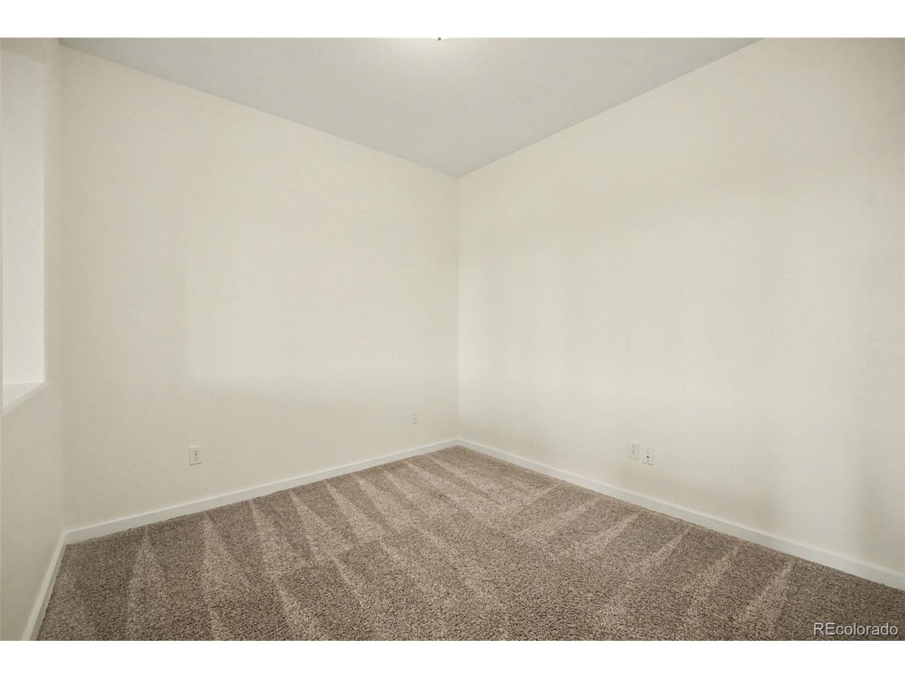 8972 Fox Dr 202