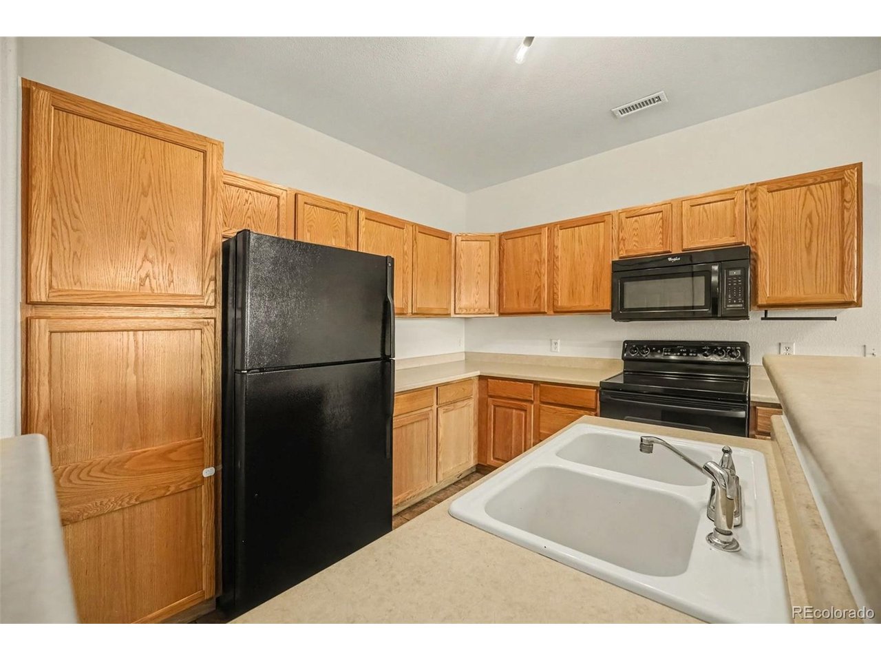 8972 Fox Dr 202