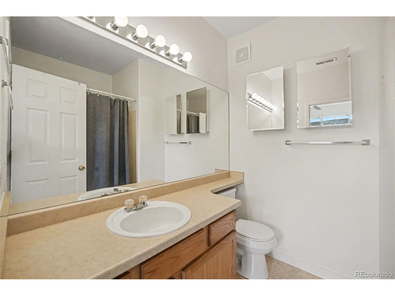 8972 Fox Dr 202