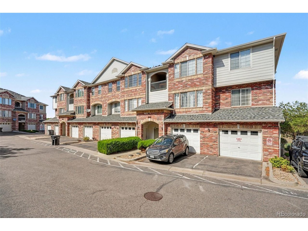 8972 Fox Dr 202