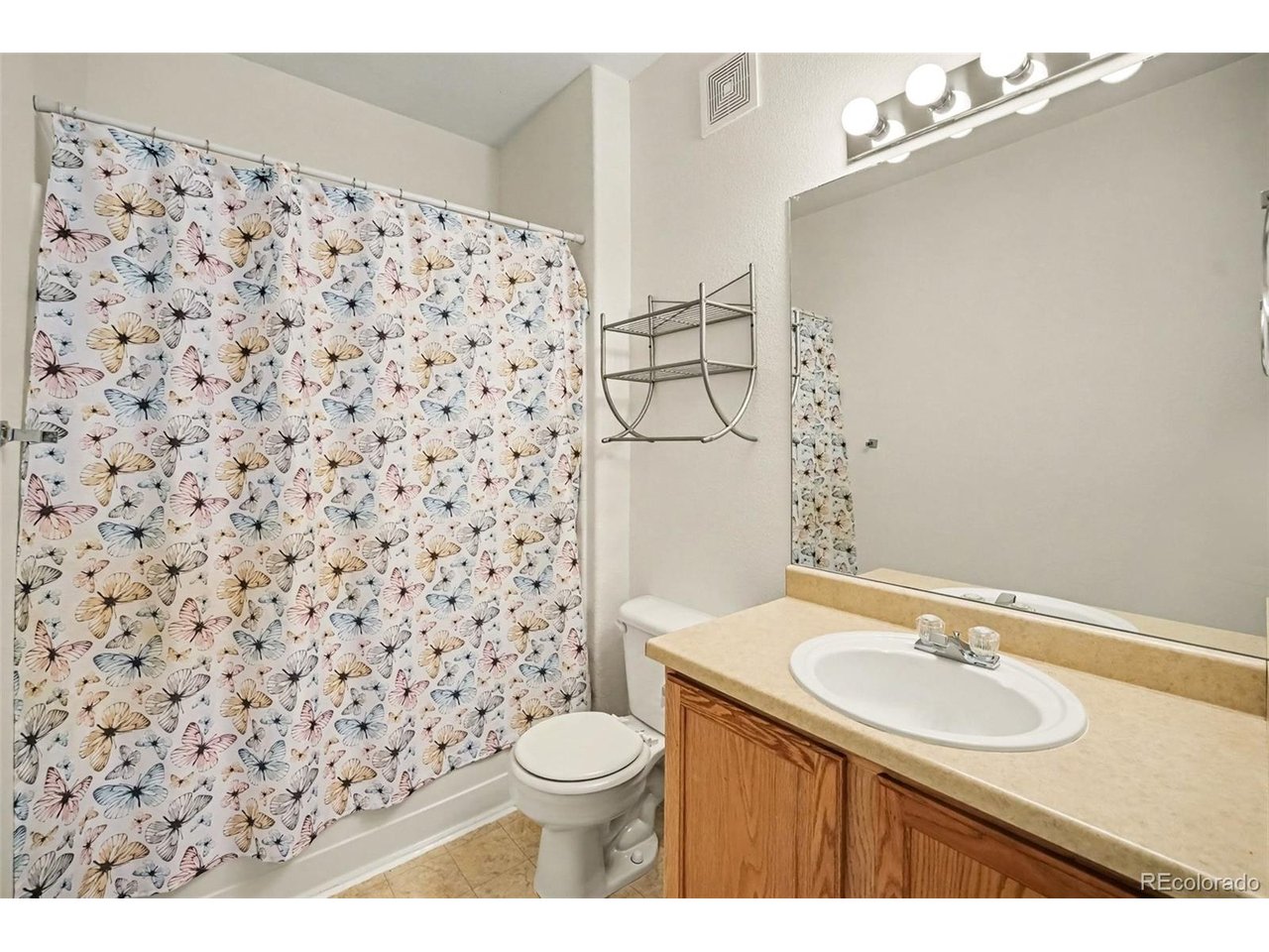 8972 Fox Dr 202
