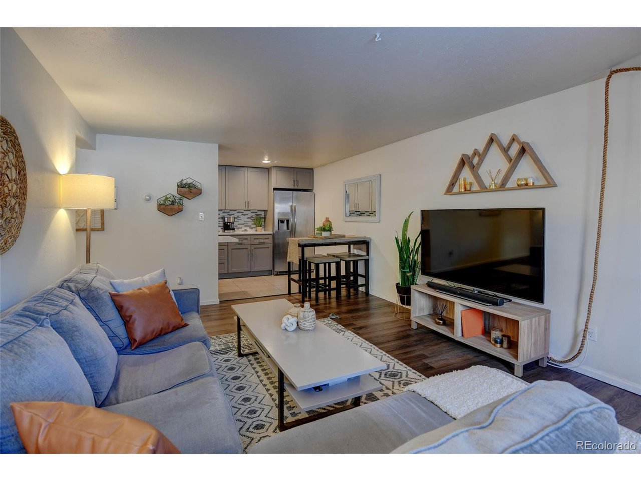 1270 N Marion St 204