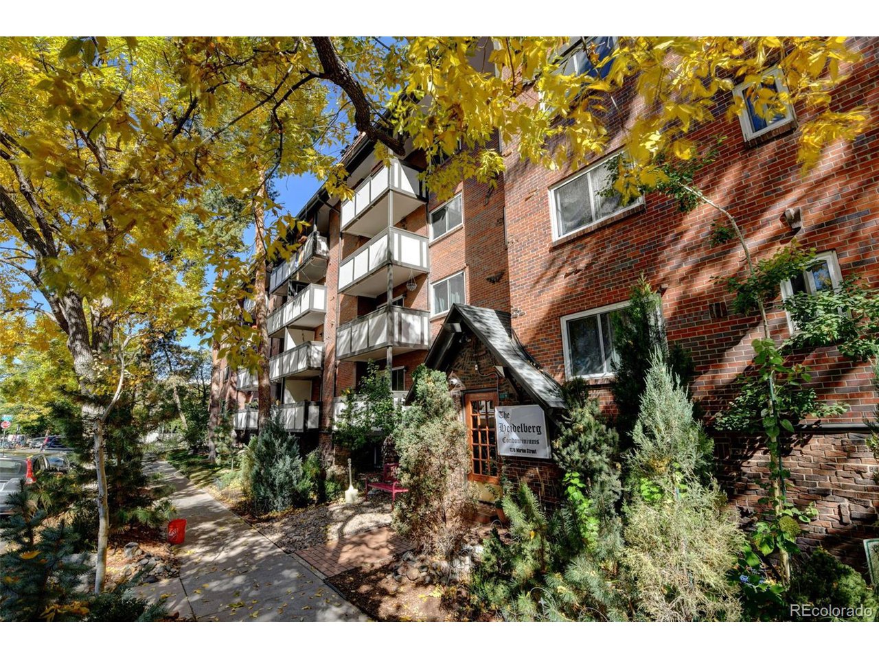 1270 N Marion St 204