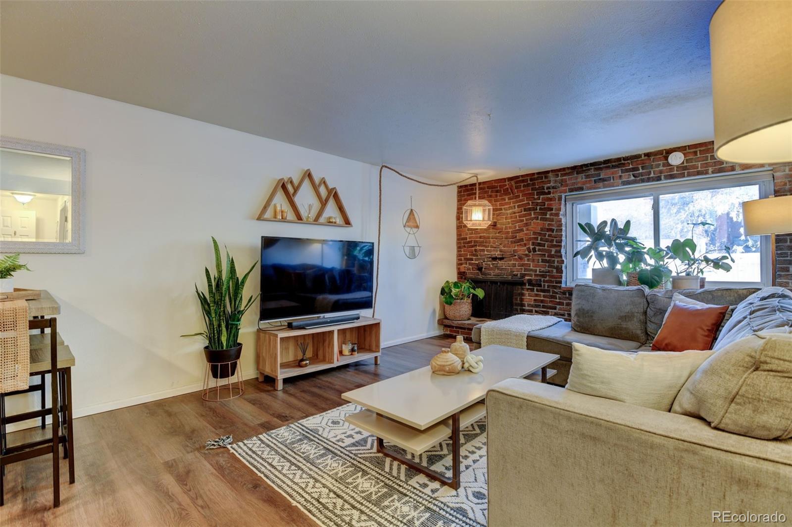 1270 N Marion Street Unit: 204
