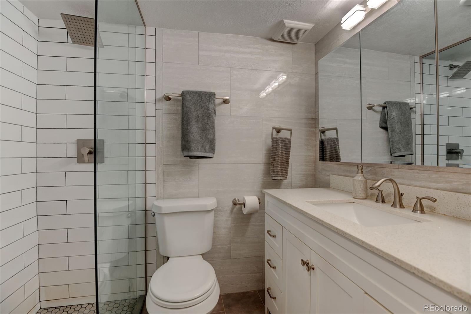 1270 N Marion Street Unit: 204